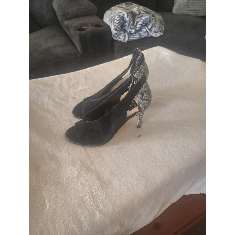 White House Black Market Black Suede Snakeskin Peep Toe Heels Grey Animal Print